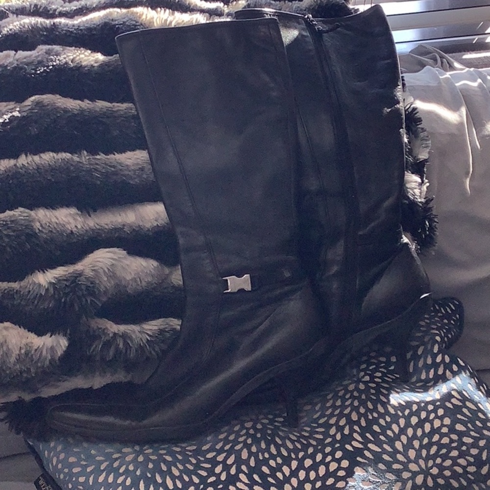 Prada black boots size 41 great condition